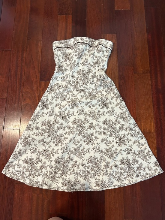 Teeze Me Dresses & Skirts - Teeze Me Y2K Strapless White & Brown Floral Dress Laura Ashley Vibes Toile Print